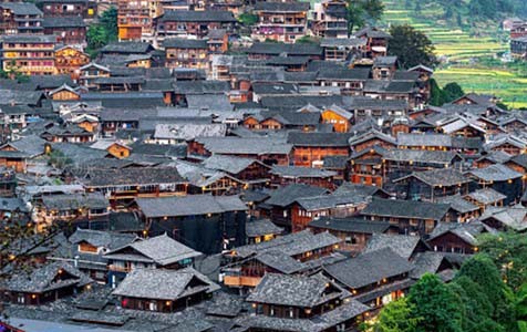 阿拉尔6种常见的外墙仿石漆施工工艺！